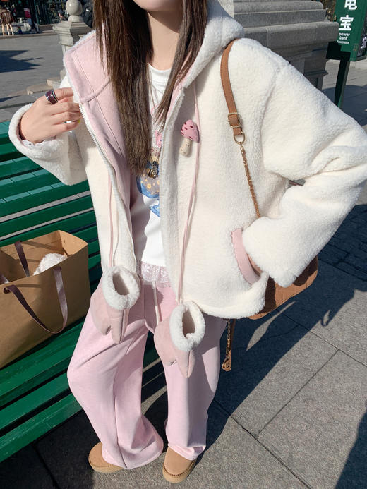 <曾小咸推荐>3.3 现货秒杀 ！微信超特价！韩系羊羔毛连帽外套 日常279.99 立减140 秒杀139.99！！粉色加绒休闲裤 日常169.99 立减90 秒杀79.99！ 商品图8