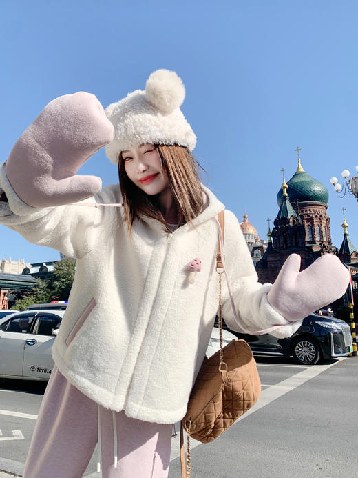 <曾小咸推荐>3.3 现货秒杀 ！微信超特价！韩系羊羔毛连帽外套 日常279.99 立减140 秒杀139.99！！粉色加绒休闲裤 日常169.99 立减90 秒杀79.99！ 商品图5