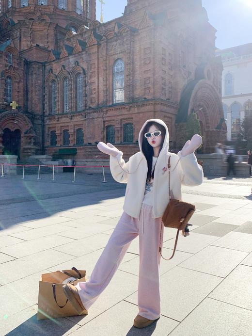 <曾小咸推荐>3.3 现货秒杀 ！微信超特价！韩系羊羔毛连帽外套 日常279.99 立减140 秒杀139.99！！粉色加绒休闲裤 日常169.99 立减90 秒杀79.99！ 商品图10