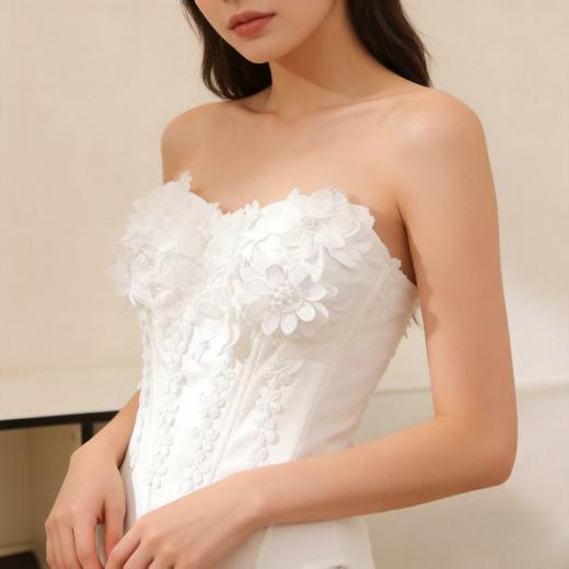 【新贵刺绣花朵鱼骨抹胸胸衣】2026春夏白色花朵鱼骨胸衣吊带背心女内搭辣妹收腰显瘦带胸垫打底抹胸上衣 商品图0