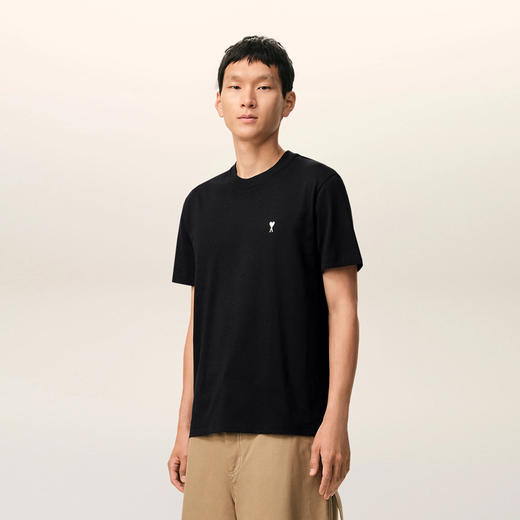 AMI PARIS 男士心形徽标刺绣棉质圆领短袖T恤 黑色 HTS346 724 045 商品图2