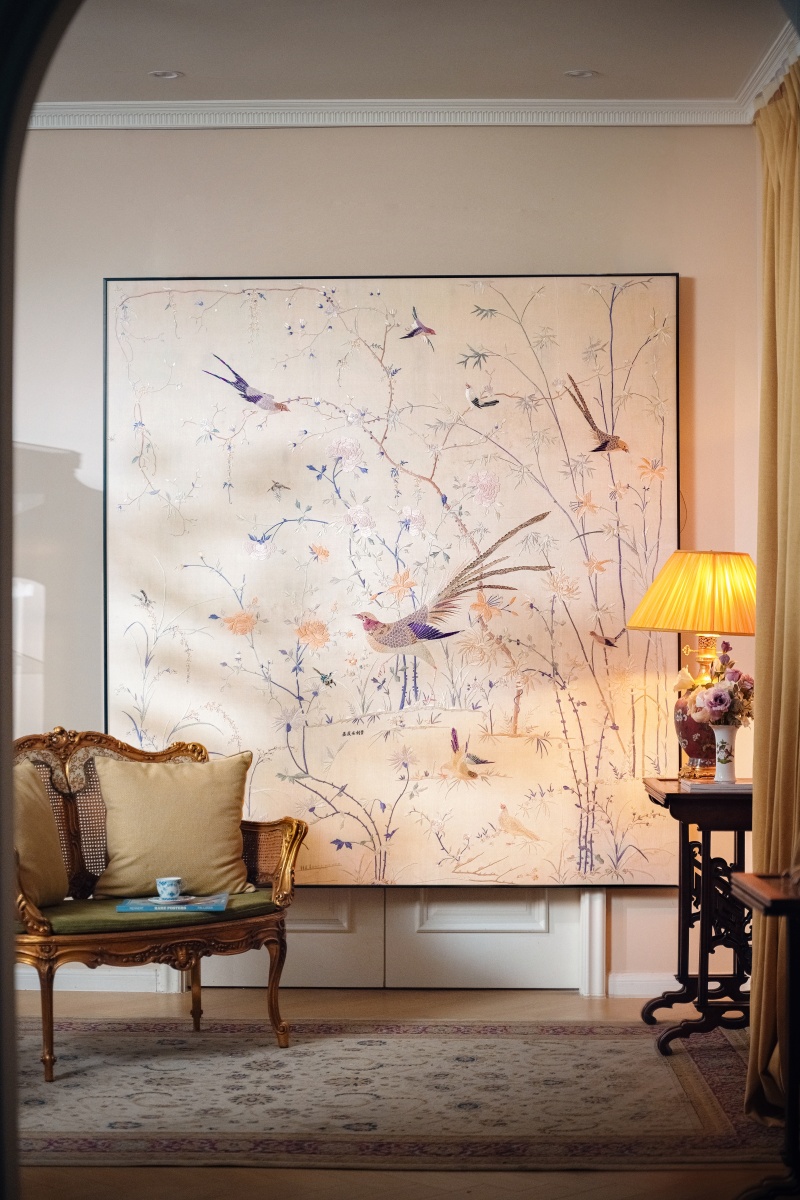 【已售】独角鹿西洋古董20世纪初中国出品传统花鸟主题【锦上添花】粤绣丝绸挂屏