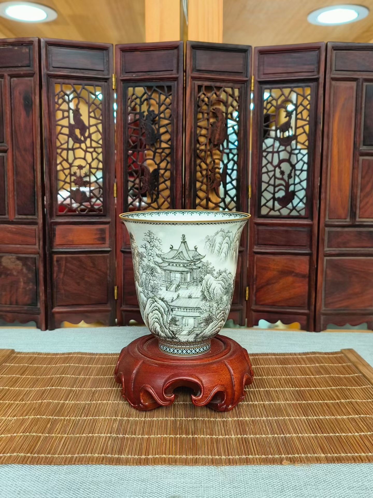 墨彩楼阁山水杯子