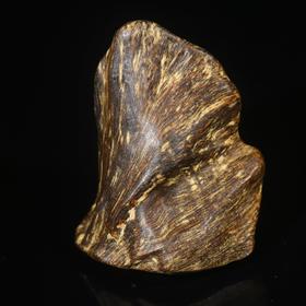 BC.HE3.1-6   达拉干沉水(素牌)，10.18g