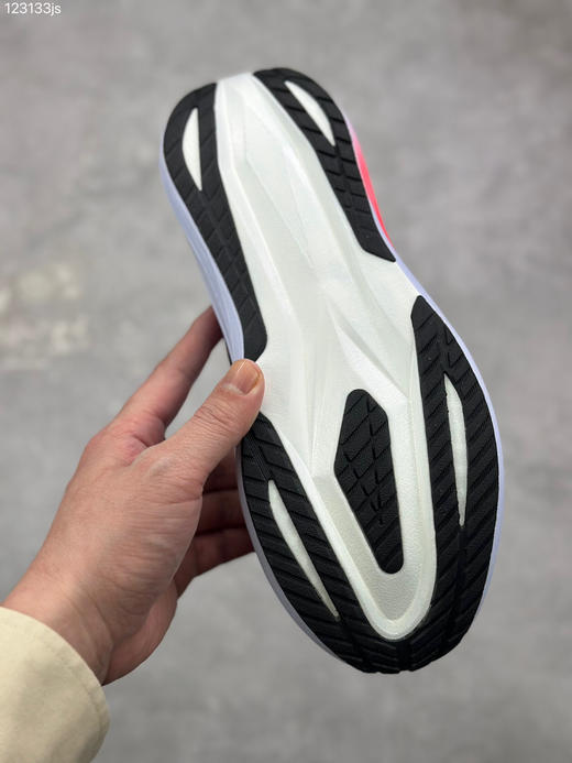 春季特惠💰340 Asics Gel-Cumulus 16 亚瑟士 防滑耐磨 休闲运动鞋 商品图8