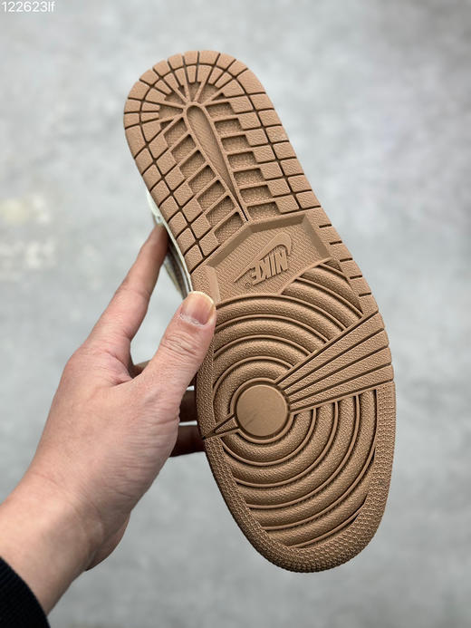 春季特惠💰320 Air Jordan 1 Low AJ1 WH LV 乔1 复古文化休闲运动篮球鞋 商品图8