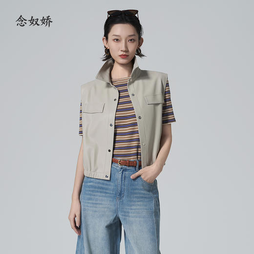 【商场同款】CNI6396 “ 米色蛋白皮马甲 ” 柔韧耐穿，轻奢质感好搭显瘦 商品图4