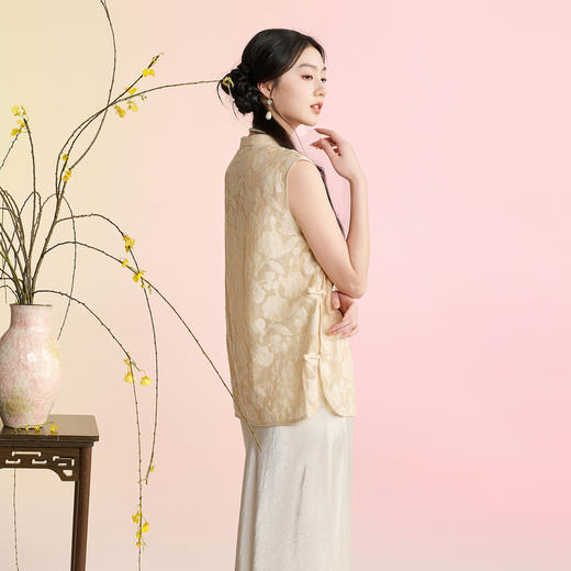 三彩【花影入画】2026春季新款新中式提花衬衣宽松上衣无袖盘扣C 商品图3