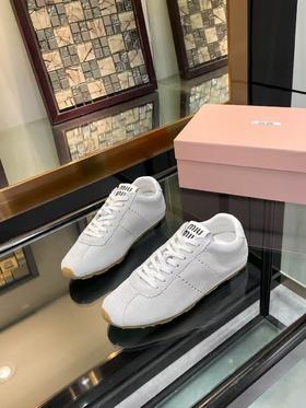 缪缪 Plume绒面牛皮革运动鞋（DBG）