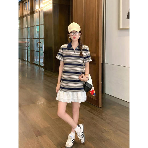 <曾小咸推荐>韩系宽松下摆拼接花边连衣裙 商品图0