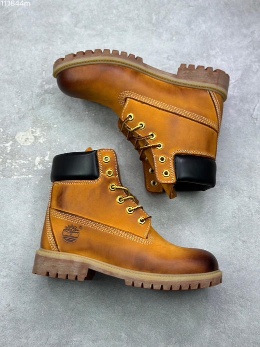 春季特惠💰480 Timberland 添柏岚/天伯伦 大黄靴 PREMIUM系列 简约舒适 短筒 厚底 马丁靴 商品图4