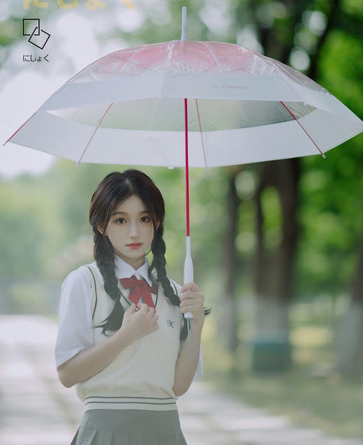 🎯质量好到尖叫!明媚了整个雨季【Mamoru葵·透明渐变雨伞】🔆雨天拍照氛围感好绝，🌻已经开始期待下雨天了不是一次性伞!伞骨超结实! 💰官旗价:79元 💰开团价:39元  商品图0