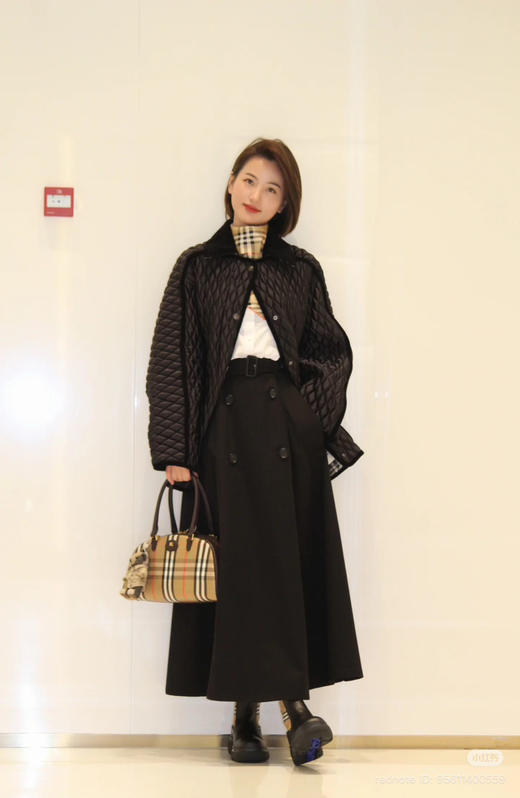 33-6 独家圆正 BBR高智感 半身长裙 嘎巴甸棉质 皮带扣风衣面料 商品图11