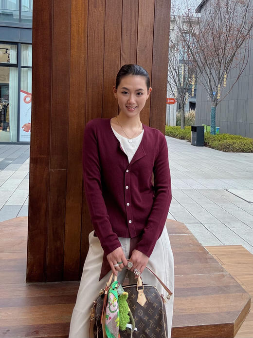 【纸片人】噢蜜ooomeooo假两件精纺羊毛🦙薄开衫 商品图3