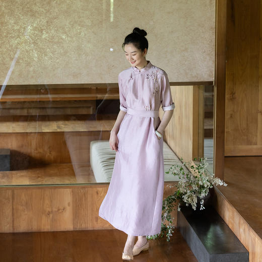 牧衣游原创 22姆米重磅重工手绣桑蚕丝旗袍东方新中式长裙 番喜 商品图0