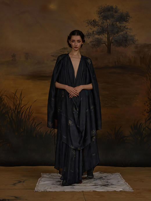 Mutedance 26SS 绀蓝印花真丝半裙 商品图0