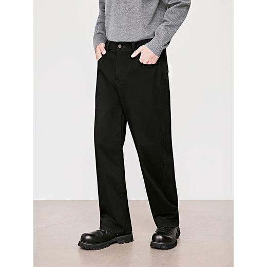 GXG男装 黑色火山岩保暖弹力宽松直筒弯刀牛仔裤 25年冬季热卖 商品图4