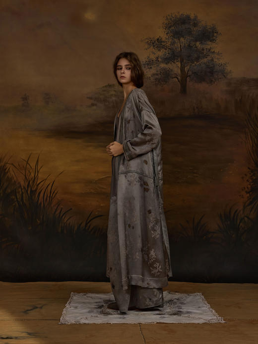 Mutedance 26SS 舛花蓝提花真丝东方外套 商品图1