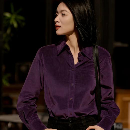 下单3-7天发货！【春季新款】LONGNVFAIR 灯芯绒全棉衬衫 三色可选；百分百全棉衬衫，显白一绝；灯芯绒面料软糯有质感；经典衬衫剪裁不挑身材，可单穿可叠穿 商品图1