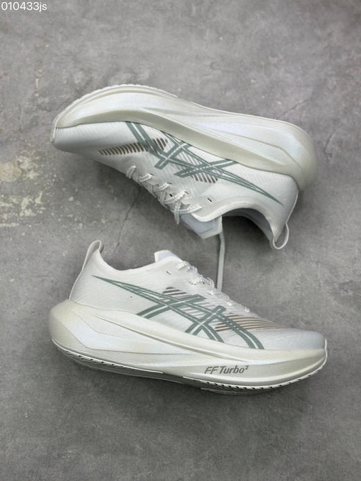 春季特惠💰340 Asics Gel-Cumulus 16 亚瑟士 防滑耐磨 休闲运动鞋 商品图4