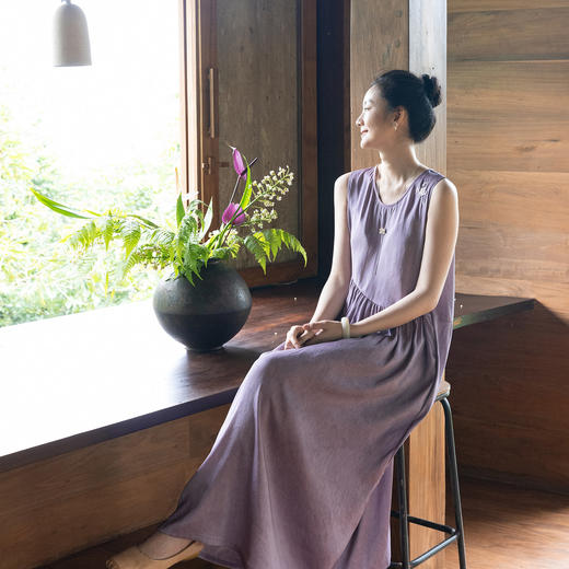 牧衣游原创 手工刺绣桑蚕丝无袖连衣裙 福利款 淼烟不支持会员折 商品图0