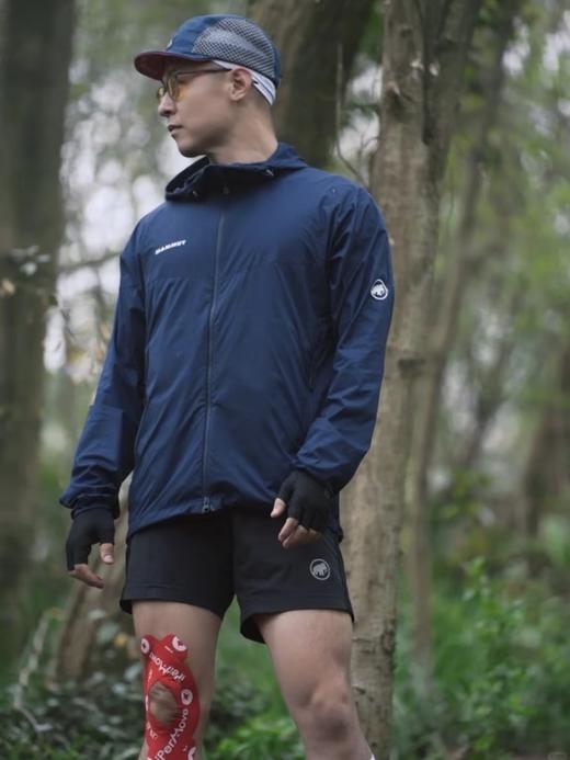 毒家！ 2026款！3色！新品上新~张若昀同款「小冰象」防风休闲连帽软壳外套 商品图2