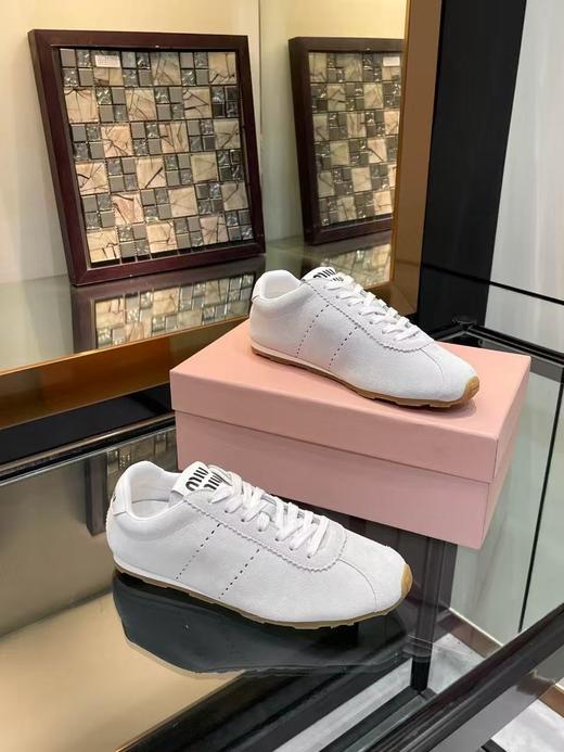 缪缪 Plume绒面牛皮革运动鞋（DBG） 商品图3