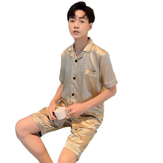 【舒服得像裸穿❗️冰丝轻奢睡衣套装】冰丝材质自带凉感，透气不闷汗，触感如绸缎般顺滑，自带高级光泽感，上身尽显优雅格调，男士丝绸家居服两件套装大码L 商品图4