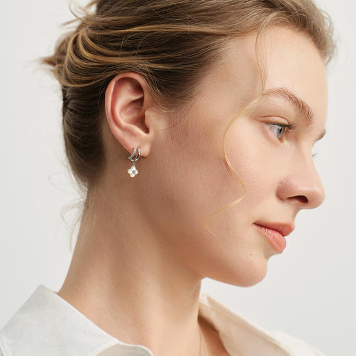 ARSIS丨 幸运符号系列 鸿运四叶草双圈耳钉 商品图2