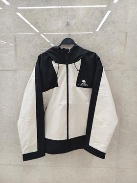 279.9骆驼连帽夹克外套（线上线下同时售卖不保证有货）634779-CC