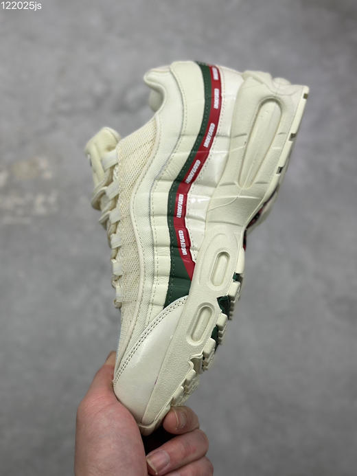 春季特惠💰550 纯原版本 # NIKE Air Max 95 联名复古 潮流百搭 气垫缓震慢跑鞋 商品图6