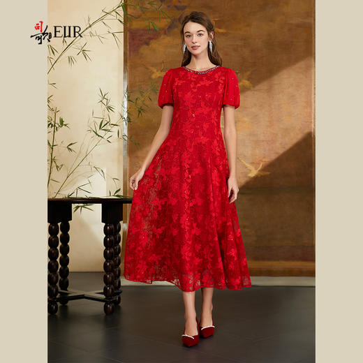 司歌喜庆红裙蕾丝中长裙短袖夏A911048X 商品图3