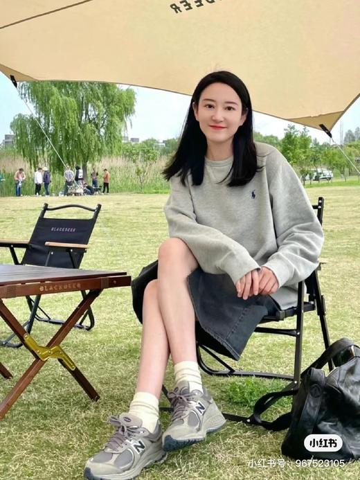 拉夫家小马刺绣基础简约款卫衣 商品图1