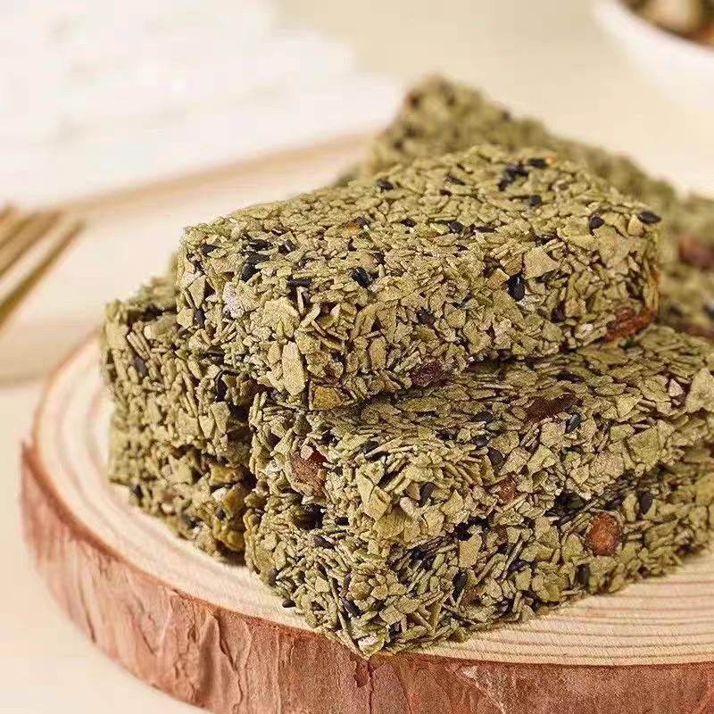 【绿色能量❗️山楂荷叶燕麦酥】全麦 + 燕麦双料加持，膳食纤维丰富，饱腹感强，甜而不腻，越嚼越香，营养代餐抗饿休闲饼干小零食整箱解馋QQ