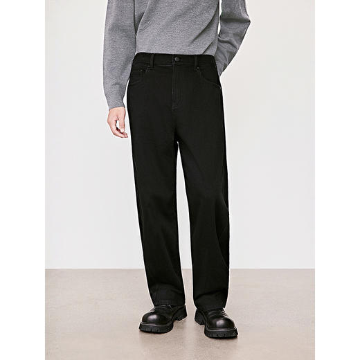 GXG男装 黑色火山岩保暖弹力宽松直筒弯刀牛仔裤 25年冬季热卖 商品图2