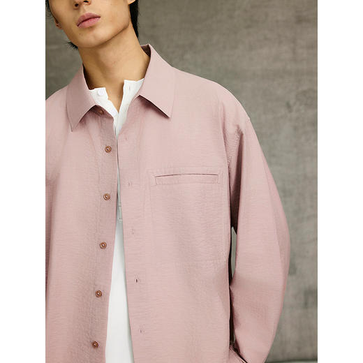 GXG男装 灰粉色微皱清新时尚翻领长袖衬衫 25春季热卖G25X031001 商品图4