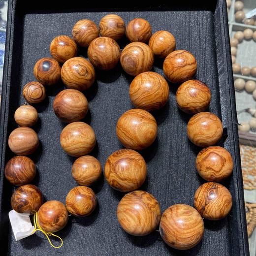 18000元/条海南黄花梨塔珠 商品图0