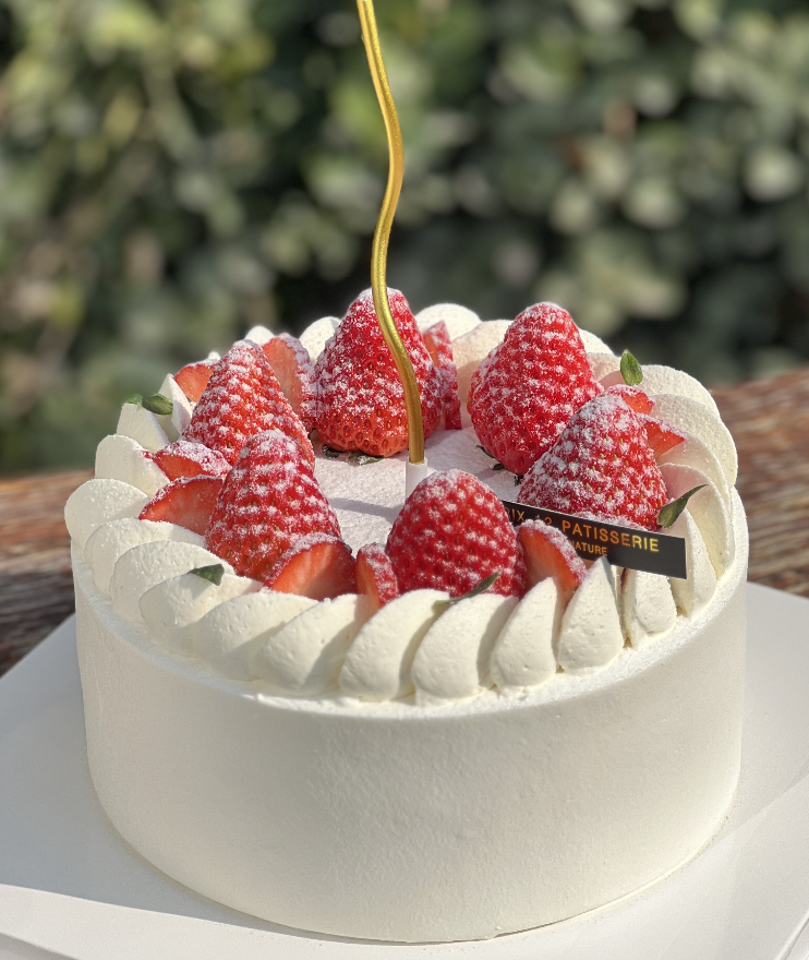 经典草莓奶油蛋糕