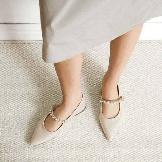 【静音系列】千百度低跟玛丽珍鞋2026春季新款羊皮通勤浅口单鞋A26179387 商品图4