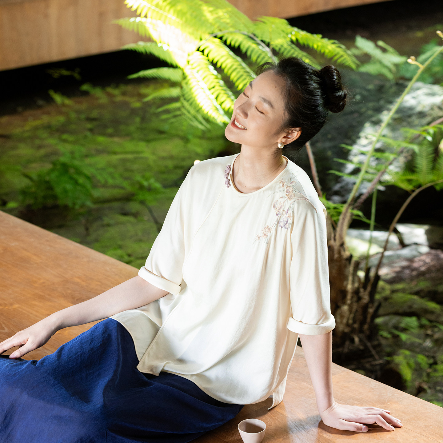 牧衣游原创 手工刺绣桑蚕丝衬衫新款炒色百搭古朴真丝衬衣 初朴