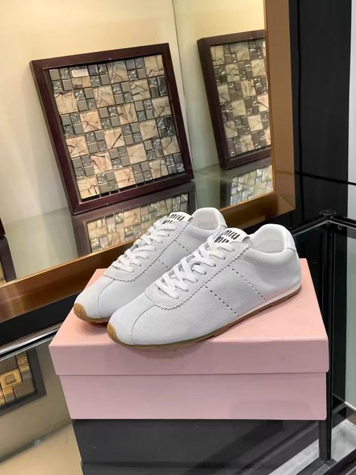 缪缪 Plume绒面牛皮革运动鞋（DBG） 商品图4