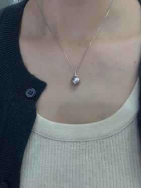 ⁶18k金奶嘴扣铂金灰吊坠，11mm极光微瑕，出证书，24小时鉴赏期【香港】SS06-QTT-XGZZ