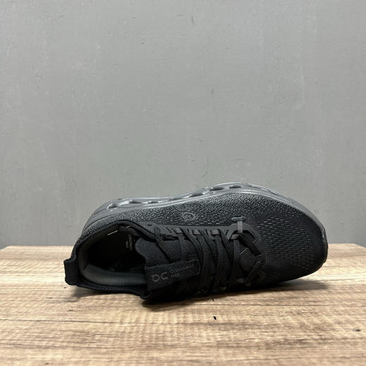 春季特惠💰340 On 昂跑 Cloudsurfer Max 舒适柔软减震透气轻便跑步鞋 商品图4