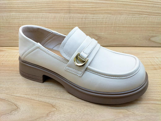 春季豪行新款通勤女鞋24138875时尚低跟乐福真皮休闲单鞋正品 商品图0