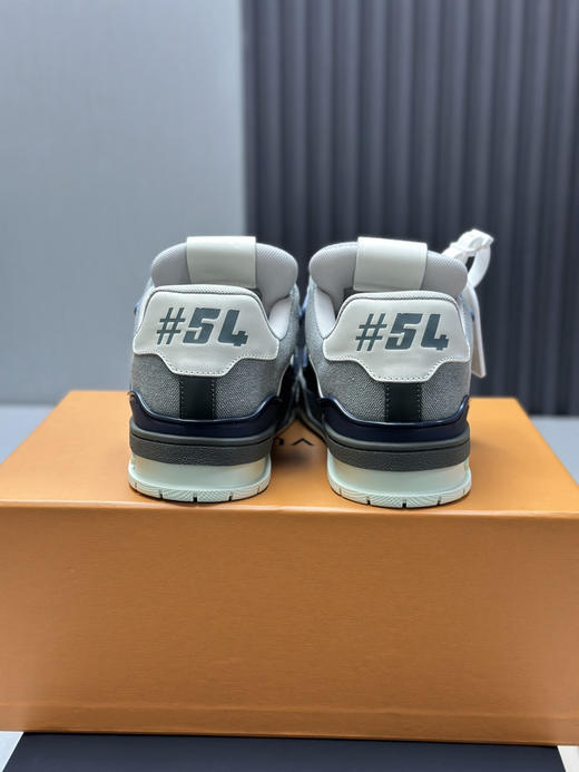 春季特惠💰650 LV 公司级 # 驴牌 Trainer 低帮休闲板鞋 商品图6