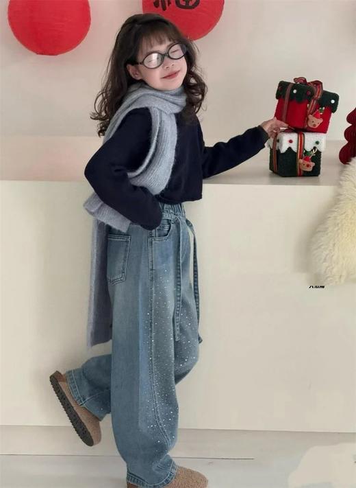 【西蒙日记休闲时尚女童牛仔裤】颜值、舒适、显瘦一步到位，承包宝贝整个春天的亮眼造型✨✅颜值出圈，风格百变，三款可选，自带吸睛属性 商品图2