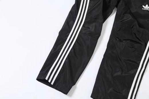 F030425舒适百搭日常通勤尼龙抽绳收腰设计绣花双插带运动长裤 商品图13