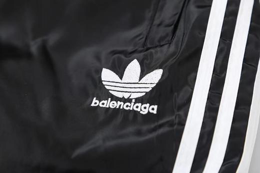 F030425舒适百搭日常通勤尼龙抽绳收腰设计绣花双插带运动长裤 商品图11