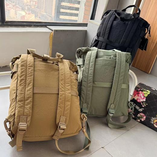 F0304101防水防雨满足各种场景的户外需求大容量露营休闲运动双肩包通勤背包 商品图4