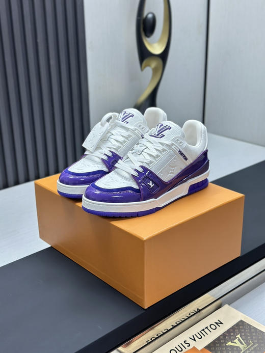 春季特惠💰650 LV 公司级 # 驴牌 Trainer 低帮休闲板鞋 商品图0